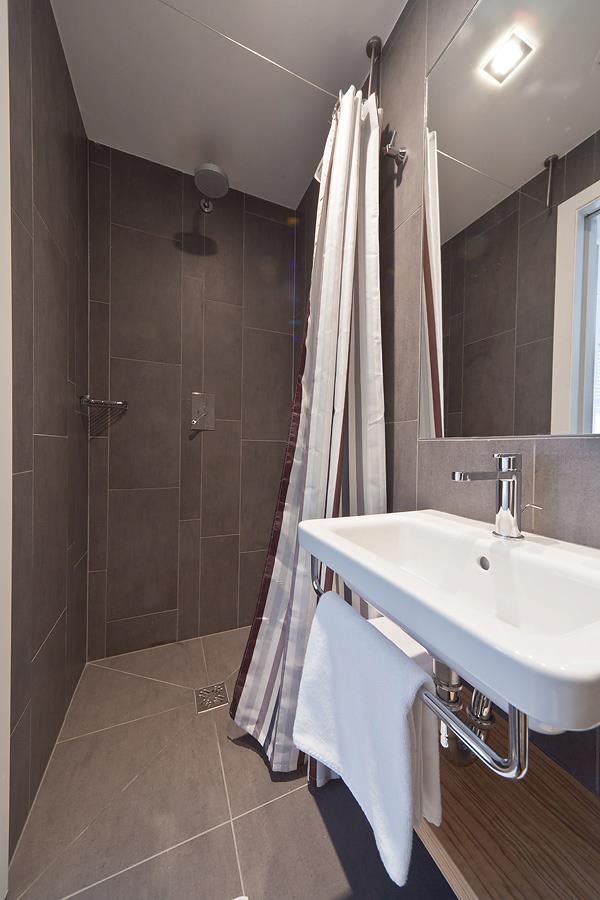 Shower at Bit-Center hotel, Ljubljana