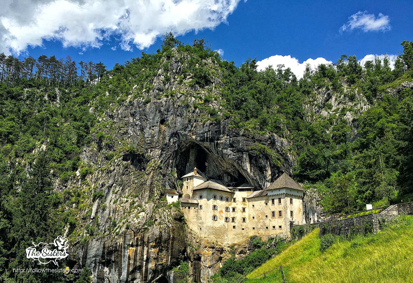 Predjama castle